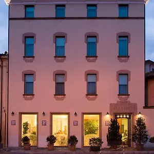 4* Hotel Della Porta